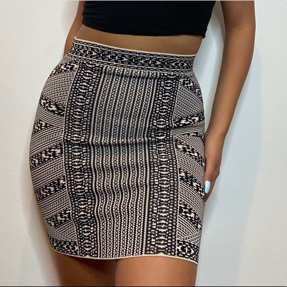 BCBG MAX AZRIA bandage skirt